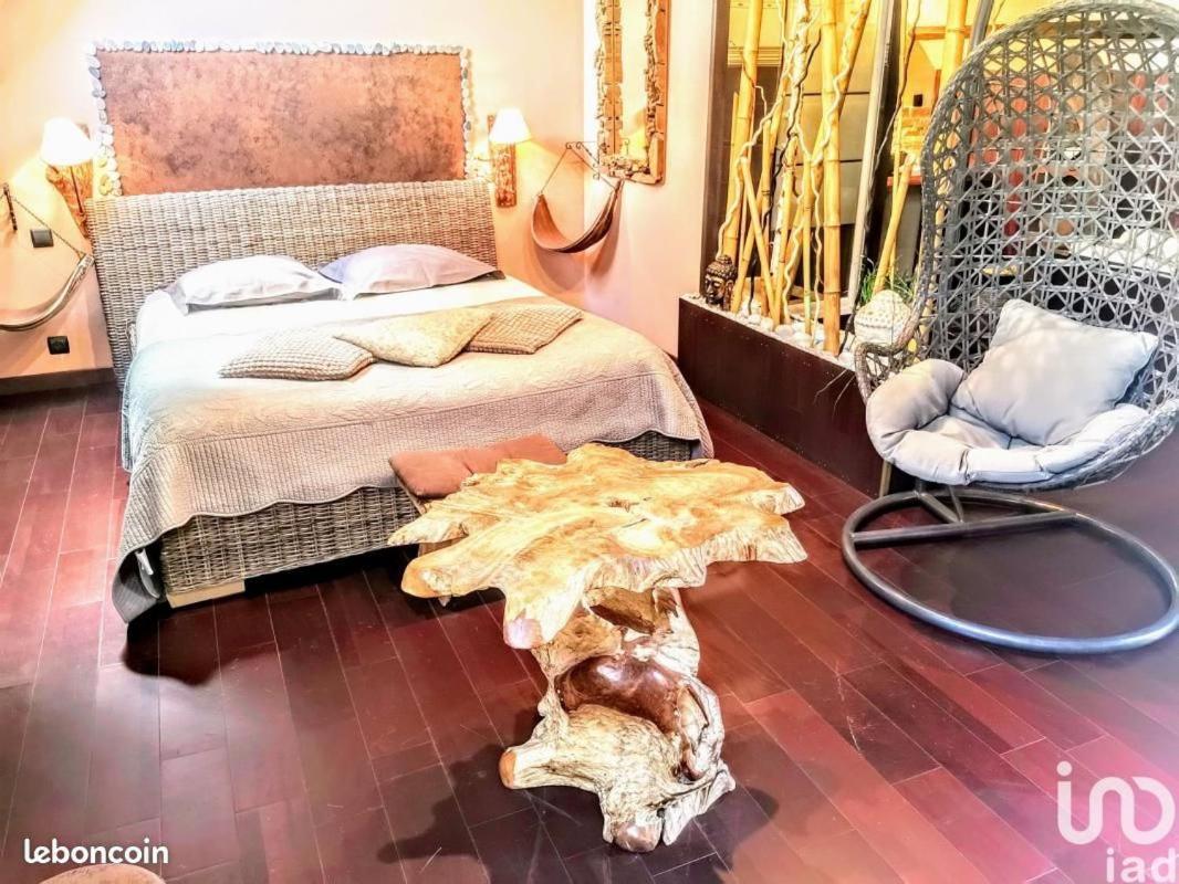 Chambres D Hotes ,Hotel ,Secret D'Une Nuit A Vicq Pres De Onnaing,Avec Piscine المظهر الخارجي الصورة